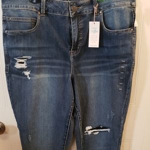 Maurices Size 18W Everflex High Rise Skinny Jeans
